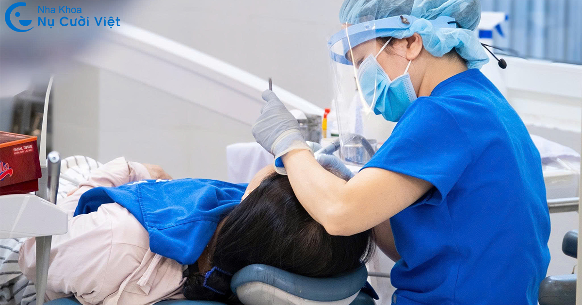 điều trị sâu kẽ răng