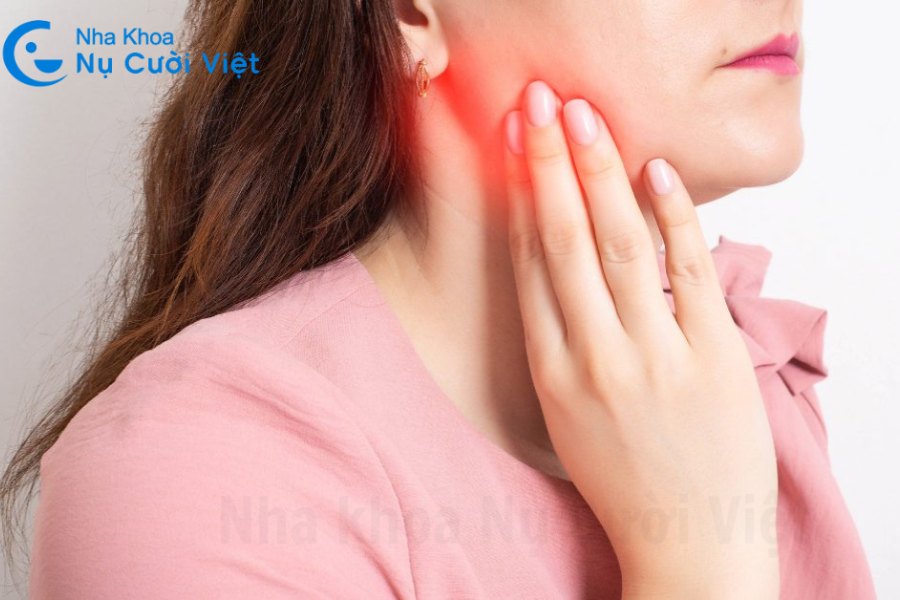 Nụ Cười Việt - MỚI NHỔ RĂNG KHÔN KIÊNG ĂN GÌ, ĂN GÌ ĐỂ GIẢM ĐAU, NHANH LÀNH THƯƠNG?
