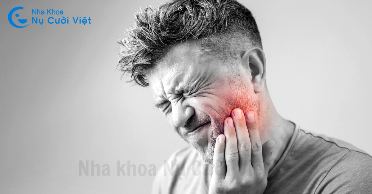 một số nguyên nhân ảnh hưởng xấu đến răng implant