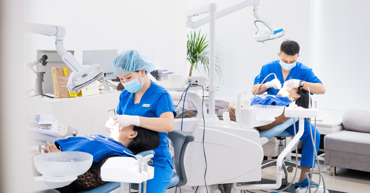 dán sứ veneer đòi hỏi chuyên môn bác sĩ cao