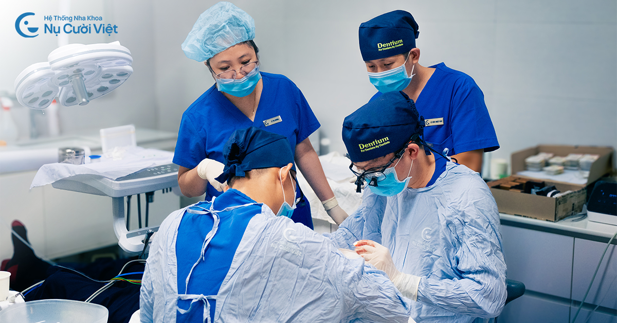 quy trình trồng răng implant khi bị tiêu xương