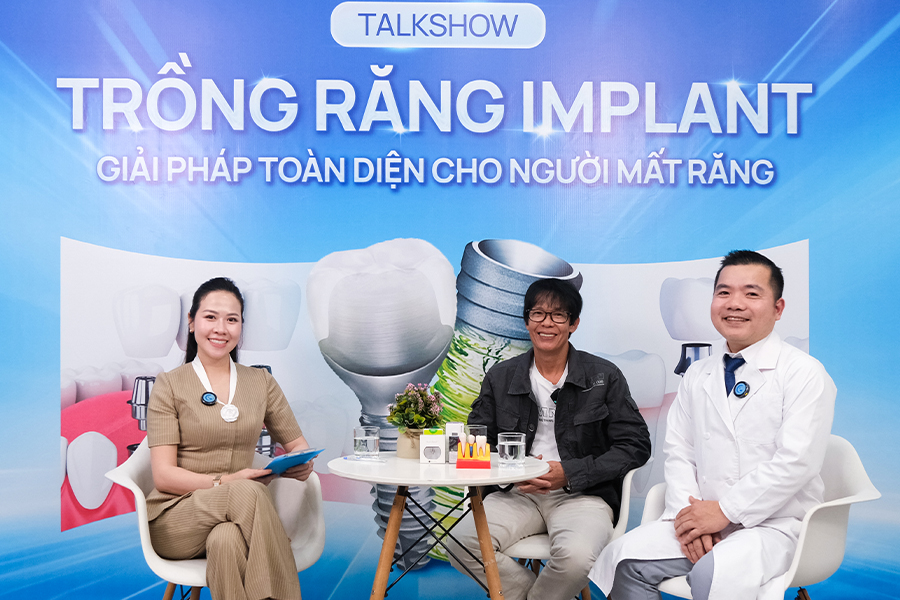 Nụ Cười Việt - TALKSHOW “TRỒNG RĂNG IMPLANT - GIẢI PHÁP TOÀN DIỆN CHO NGƯỜI MẤT RĂNG” KHÉP LẠI VỚI KHOẢNH KHẮC ĐÁNG NHỚ