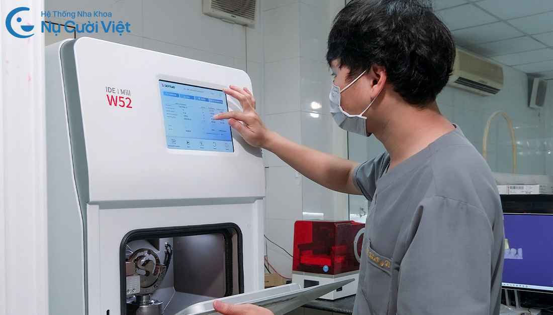 công nghệ hiện đại thẩm mỹ răng sứ